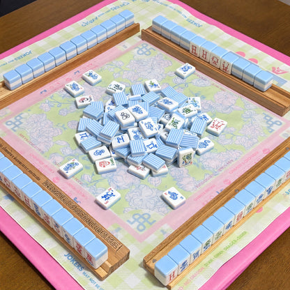 Pink Mahjong Set – Pastel Floral Vase Blue – tiles on game table