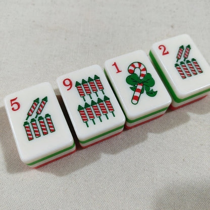 Christmas Mahjong Tiles Set – Red Green White – close-up tile detail